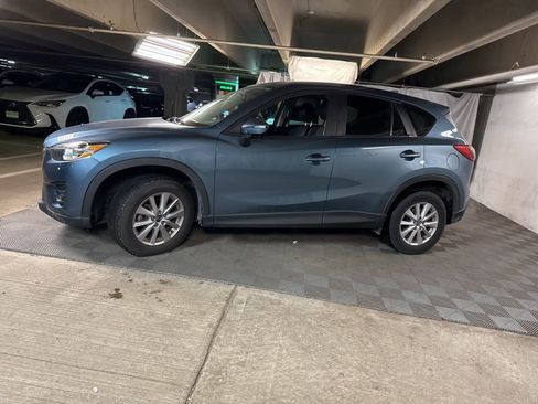 Used 2016 MAZDA CX-5 Touring image 4
