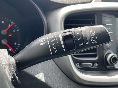 Used 2017 Kia Sorento FWD w/ LX Convenience Package image 23