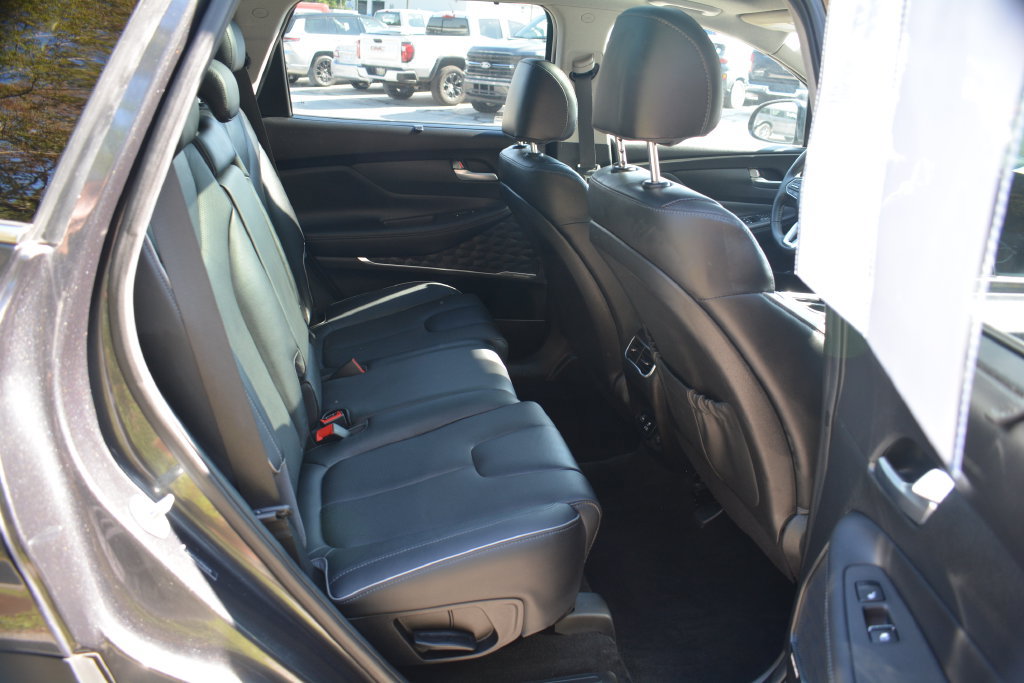 Used 2023 Hyundai Santa Fe Limited AWD/4WD image 23