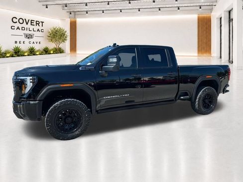 Used 2026 GMC Sierra 2500 Denali Ultimate AWD/4WD image 5