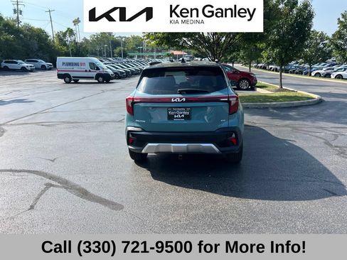 Certified 2025 Kia Seltos S AWD/4WD image 7