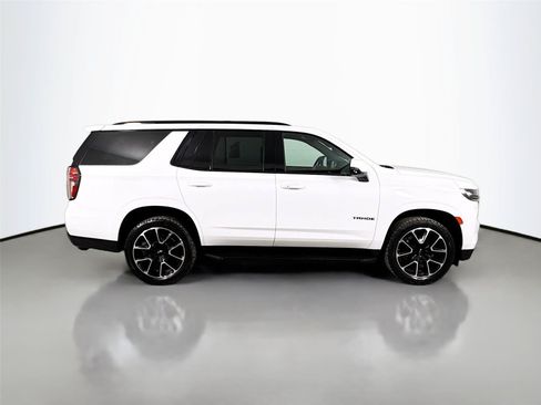 Used 2022 Chevrolet Tahoe RST w/ Luxury Package AWD/4WD image 10