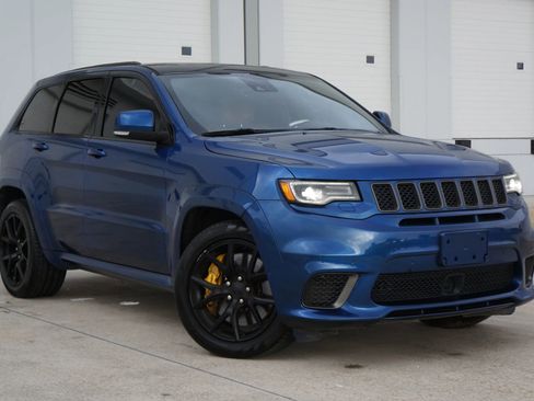 Used 2018 Jeep Grand Cherokee Trackhawk w/ Trailer Tow Group IV image 2