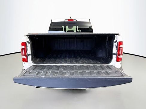 Used 2022 RAM 1500 Limited w/ Body Color Bumper Group image 27