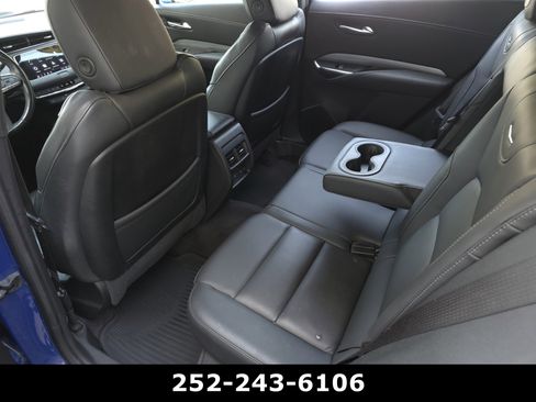 Used 2023 Cadillac XT4 Premium Luxury w/ Enhanced Visibility Package FWD image 27