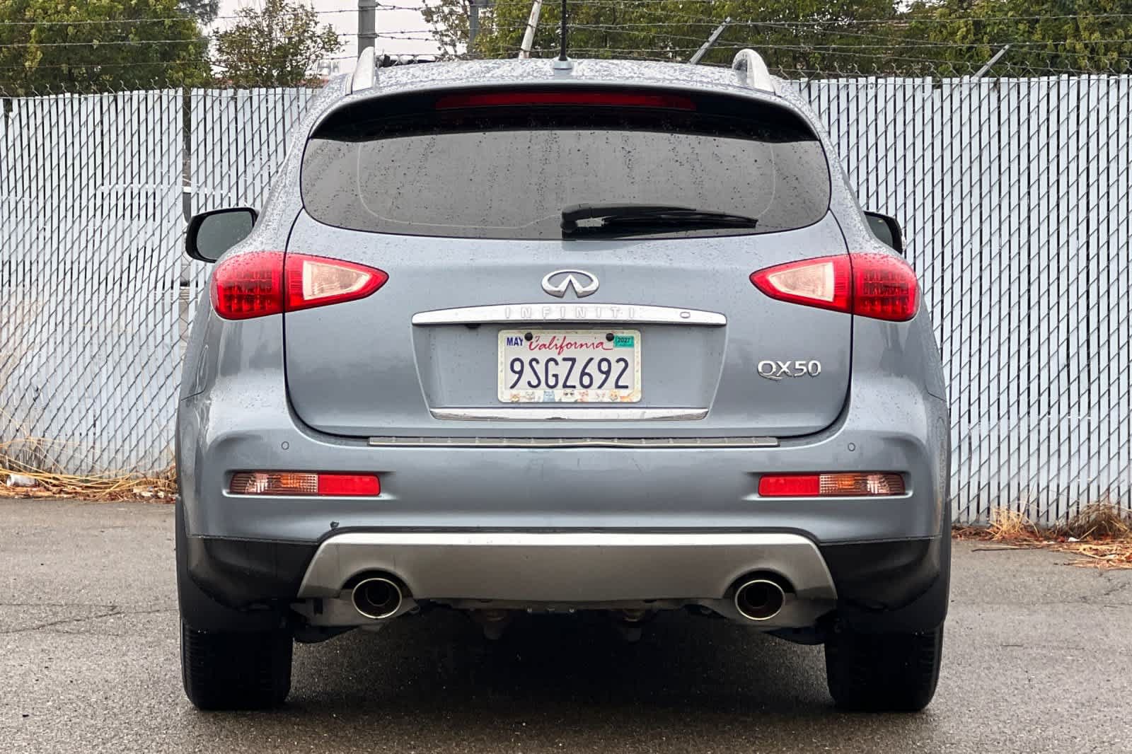 Used 2017 INFINITI QX50 2WD w/ Premium Plus Package image 4