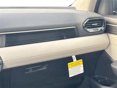 New 2026 Honda Pilot Touring image 25