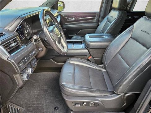 Used 2021 GMC Yukon Denali w/ Denali Ultimate Package AWD/4WD image 18