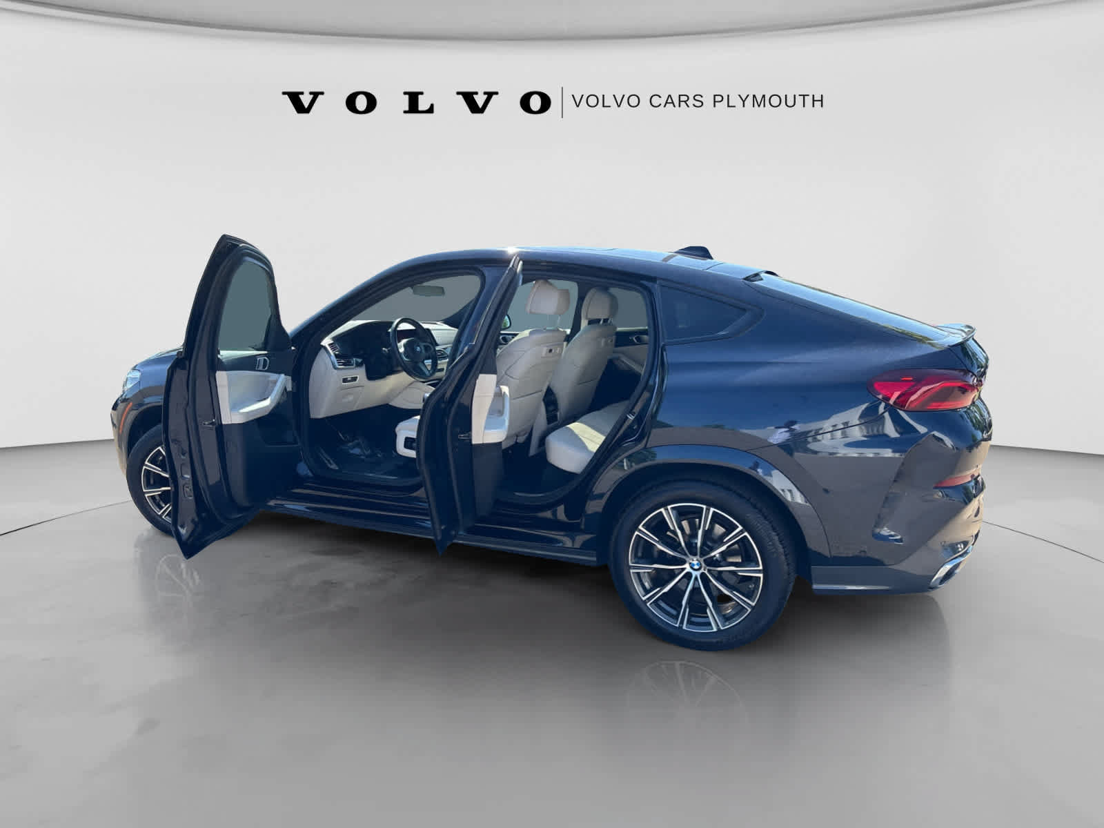 Used 2022 BMW X6 xDrive40i w/ M Sport Package AWD/4WD image 57