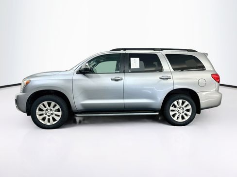 Used 2014 Toyota Sequoia Platinum AWD/4WD image 4