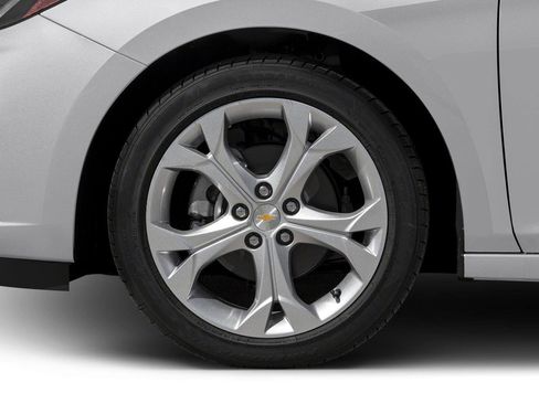 Used 2016 Chevrolet Cruze Premier image 6