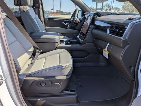 New 2026 GMC Yukon Elevation image 41