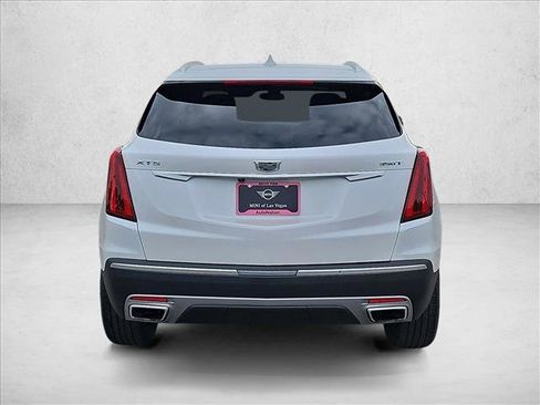 Used 2022 Cadillac XT5 Premium Luxury w/ LPO, Floor Liner Package image 7