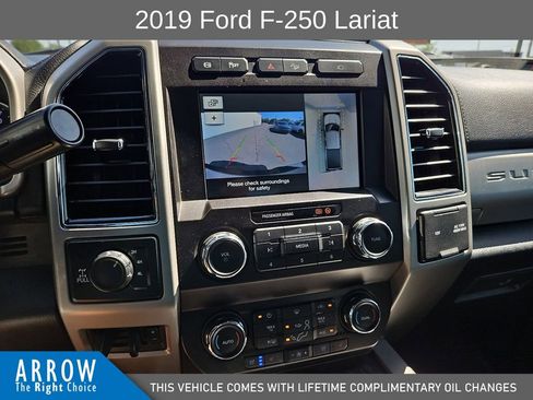 Used 2019 Ford F250 Lariat w/ Chrome Package AWD/4WD image 24