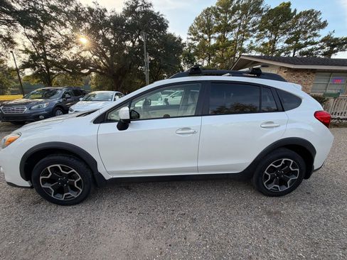 Used 2014 Subaru Crosstrek 2.0i Premium w/ Moonroof Package image 8