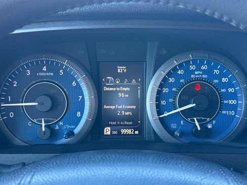 Certified 2016 Toyota Sienna XLE w/ XLE Navigation Package FWD image 32