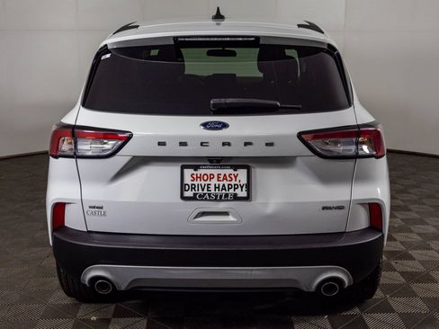 Used 2020 Ford Escape SE AWD/4WD image 16
