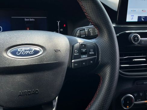 Used 2025 Ford Escape ST-Line FWD image 14
