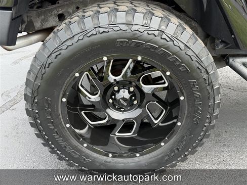 Used 2012 Jeep Wrangler Unlimited Sahara w/ Max Tow Pkg AWD/4WD image 20