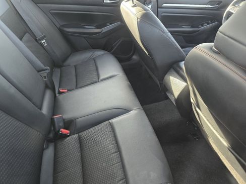 Used 2024 Nissan Altima 2.5 SR image 13