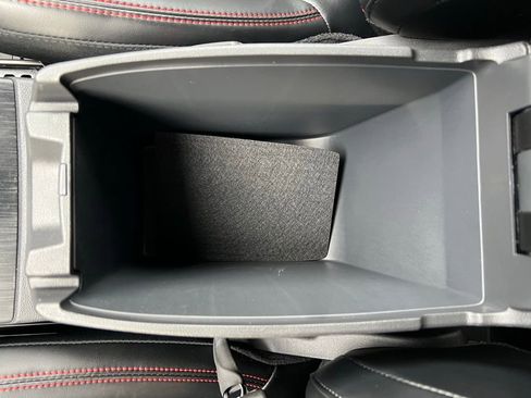 Used 2025 Ford Escape ST-Line Select image 29