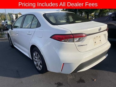 Used 2020 Toyota Corolla LE FWD image 4
