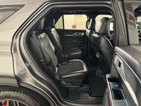 Used 2025 Ford Explorer ST w/ Sun And Sound Package image 42