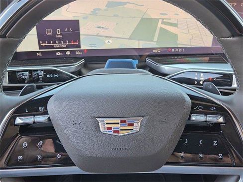 New 2026 Cadillac Escalade ESV Luxury w/ Touring Package image 14