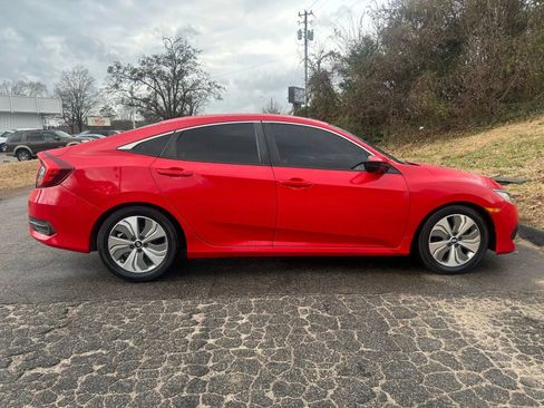 Used 2016 Honda Civic LX image 3