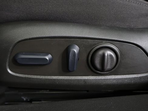 Used 2024 Chevrolet Malibu RS image 29