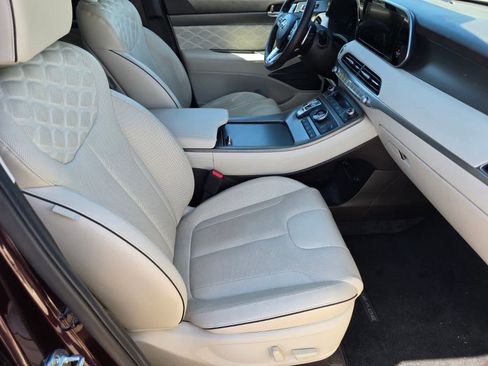 Used 2020 Hyundai Palisade Limited FWD image 12