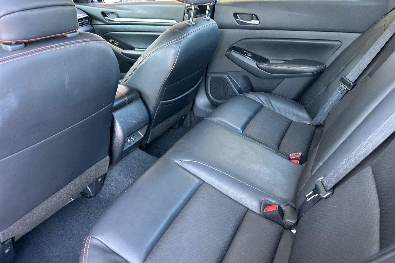 Certified 2024 Nissan Altima 2.5 SR FWD image 11