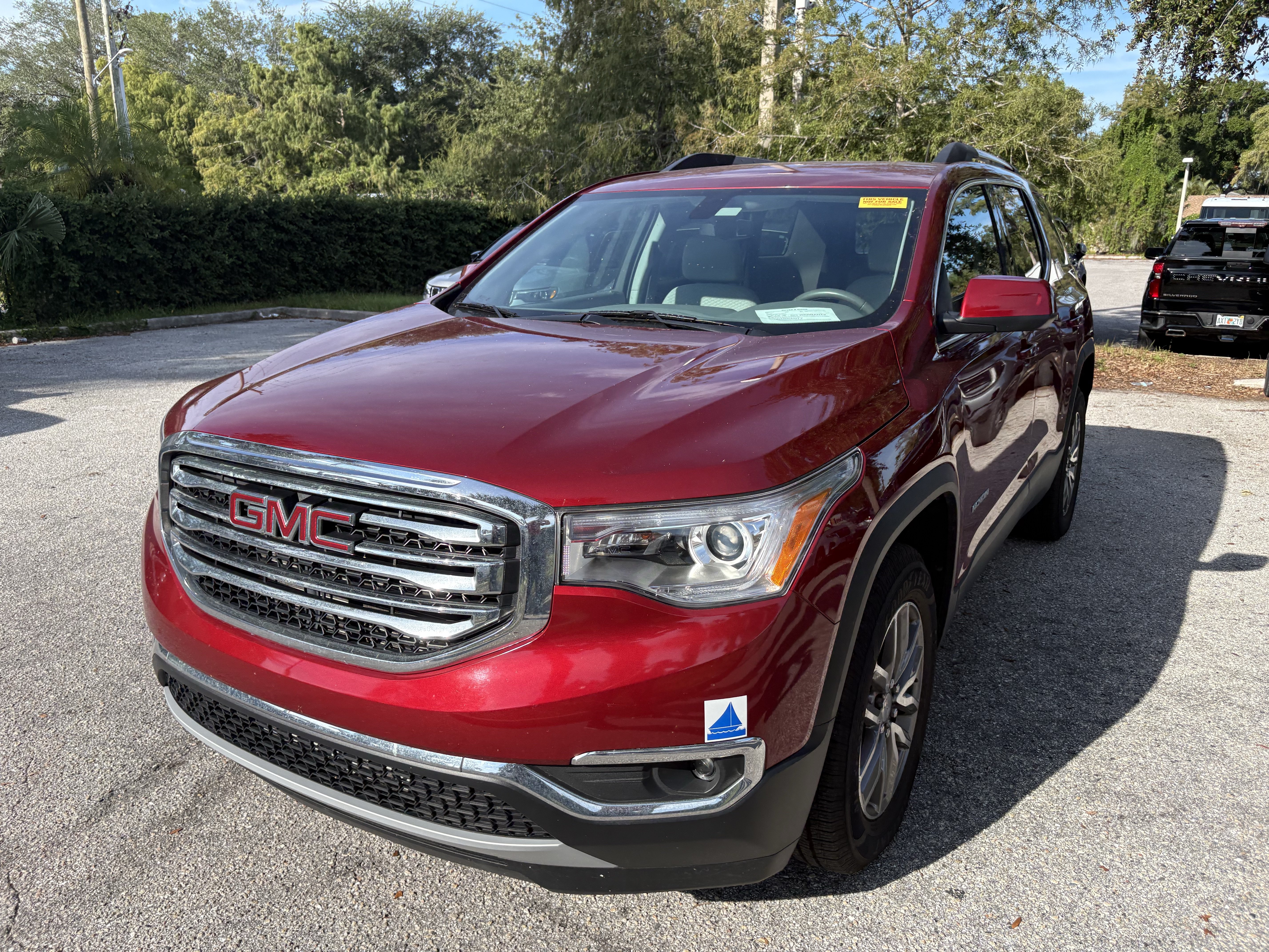 Used 2019 GMC Acadia SLE FWD image 3