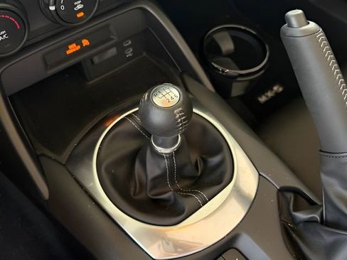 Used 2024 MAZDA MX-5 Miata Sport image 31