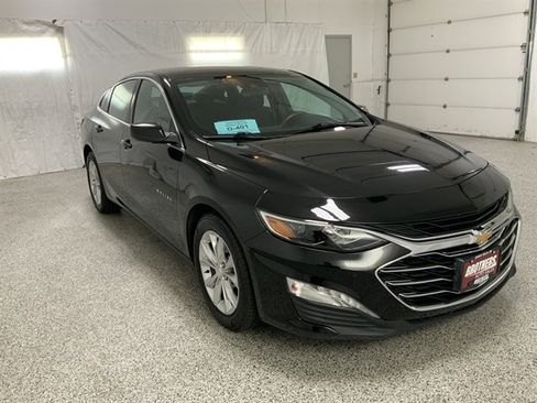 Used 2023 Chevrolet Malibu LT image 4