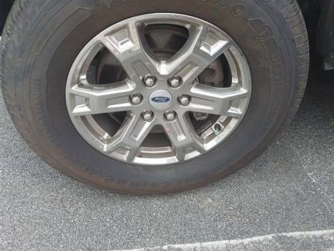 Certified 2021 Ford F150 XLT w/ Equipment Group 302A High image 7