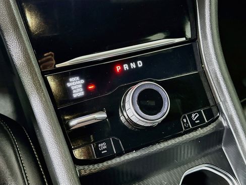 Used 2024 Jeep Grand Cherokee Limited 4xe AWD/4WD image 25