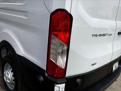 New 2025 Ford Transit 250 image 14