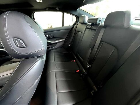 Used 2024 BMW 330e w/ Convenience Package image 20