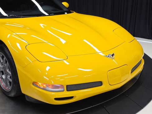 Used 2003 Chevrolet Corvette Z06 w/ Memory Package, 3 Drivers RWD image 48