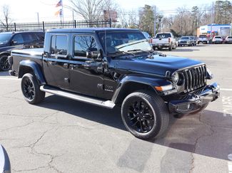 Used 2022 Jeep Gladiator Overland video 2