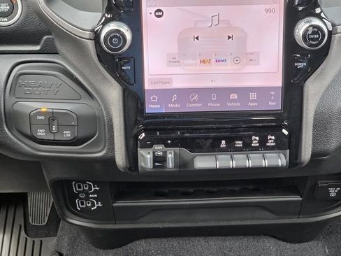 New 2026 RAM 2500 Tradesman AWD/4WD image 15
