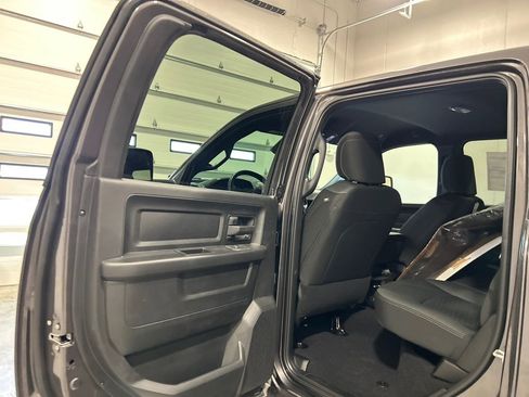 New 2026 RAM 2500 Tradesman image 32