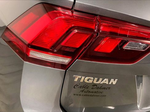 Used 2021 Volkswagen Tiguan S FWD image 27