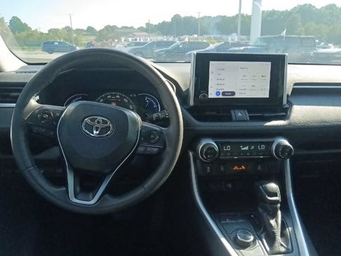 Used 2024 Toyota RAV4 XLE w/ Convenience Package AWD/4WD image 30