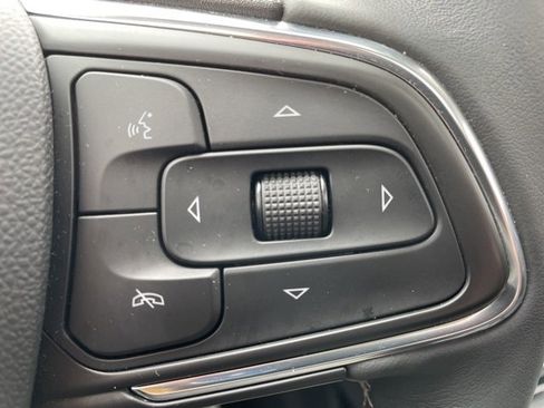 Used 2023 Buick Envision Essence w/ Sport Touring Package image 23