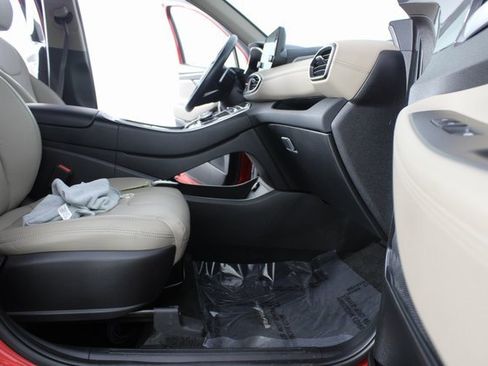 Used 2022 Hyundai Santa Fe SEL w/ Convenience Package image 20