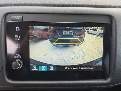 Used 2019 Honda HR-V EX image 18