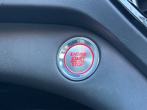 Certified 2025 Acura RDX SH-AWD image 19