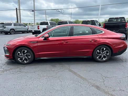 Used 2025 Hyundai Sonata SEL FWD image 8